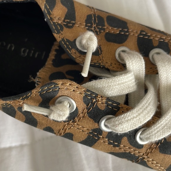 MADDEN GIRL LEOPARD SLIDE ON - Picture 2 of 4